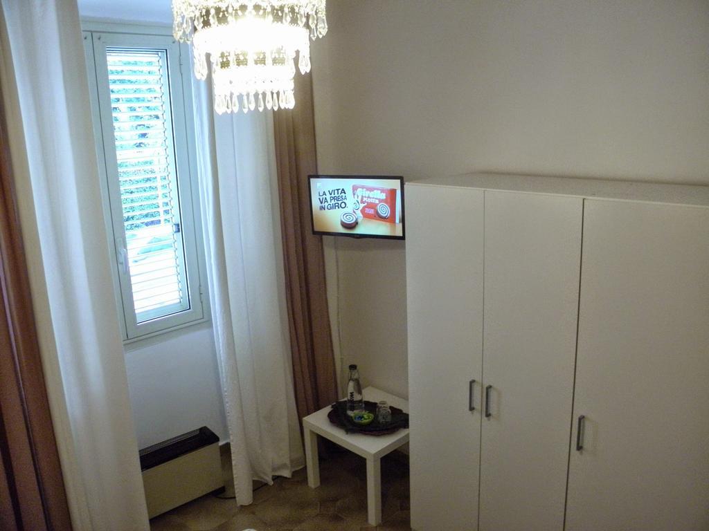 Alfieri B&B Cagliari Habitación foto